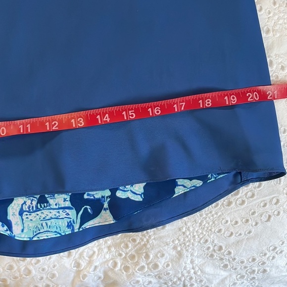 Lilly Pulitzer reversible blouse. Fun elephant print. Dimensions included in pic - Picture 4 of 8